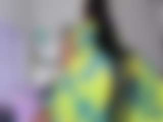 Live cam show with Desirepeace - Body Massage on Livezox