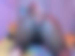 Spettacolo in cam dal vivo con Desirepeace - BBW Ebony su Camsoda