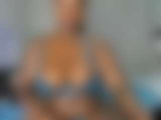 Live cam show with Desirepeace - Ebony Amateur on Streamer API