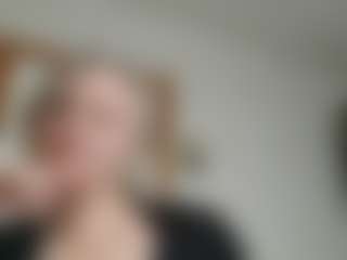 Live cam show with EdithManning - Sexting on Fapmatic.com