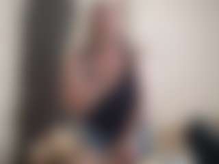Live cam show with EdithManning - Green Eyes on Fapmatic.com