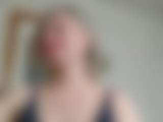 EdithManning's Live Sex Cam Show