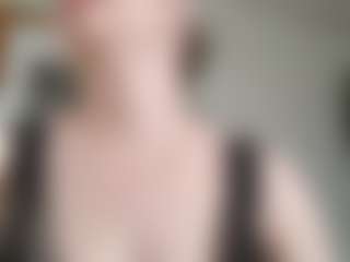 EdithManning's Live Sex Cam Show