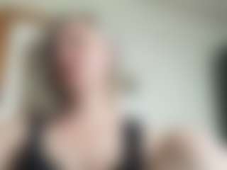 EdithManning's Live Sex Cam Show