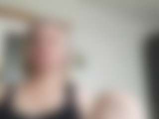 EdithManning's Live Sex Cam Show