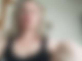 EdithManning's Live Sex Cam Show