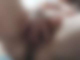 EdithManning's Live Sex Cam Show