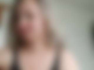 EdithManning's Live Sex Cam Show