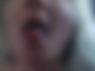 EdithManning's Live Sex Cam Show