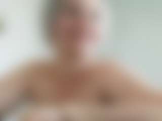 EdithManning's Live Sex Cam Show
