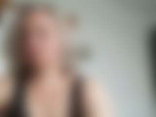 Live cam show with EdithManning - Shower on TeamSkeetLive