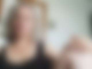 Live cam show with EdithManning - Shower on liverealitysex.com