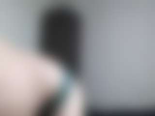 Live cam show with EdithManning - Shower on SpankPalCams