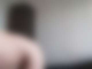 Live cam show with EdithManning - Shower on Hubzter Live
