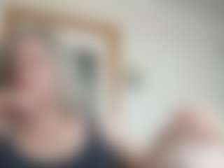 EdithManning's Live Sex Cam Show