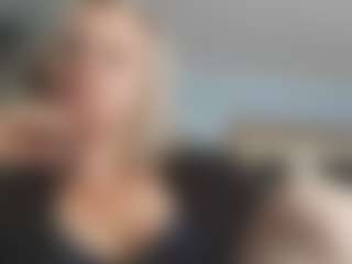 Live cam show with EdithManning - Shower on madthumbs