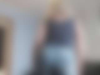 EdithManning's Live Sex Cam Show