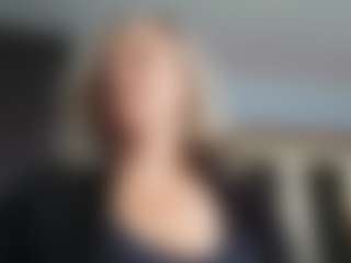 Live cam show with EdithManning - Public on Milfs Live