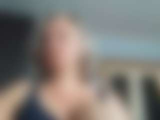 EdithManning's Live Sex Cam Show