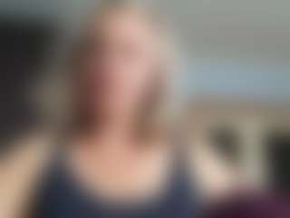 EdithManning's Live Sex Cam Show
