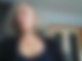 EdithManning's Live Sex Cam Show