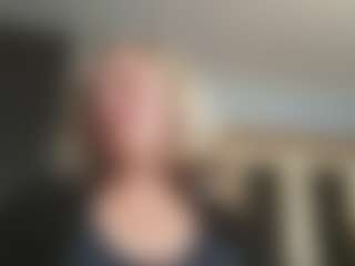 EdithManning's Live Sex Cam Show