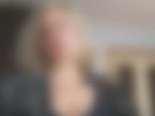 EdithManning's Live Sex Cam Show