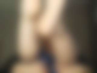 EdithManning's Live Sex Cam Show