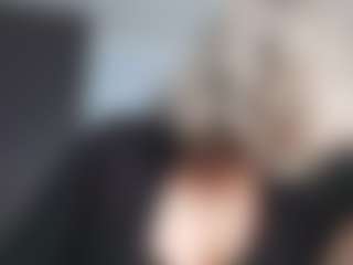 EdithManning's Live Sex Cam Show