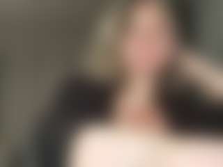 Live cam show with EdithManning - Middle Aged on Cam Slut