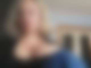 EdithManning's Live Sex Cam Show