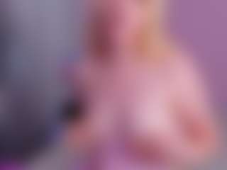 FluffyMonica's Live Sex Cam Show