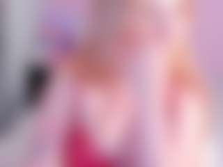Live cam show with FluffyMonica - Petite on Soda Cam