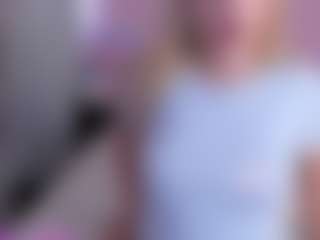 Live cam show with FluffyMonica - Blowjob on CamwithHer