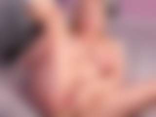 Live cam show with FluffyMonica - Spank on slutload