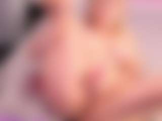 Live cam show with FluffyMonica - College on Hubzter Live