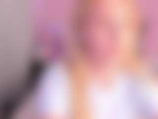 Live cam show with FluffyMonica - Blonde Hair Petite on Camsoda Late Night