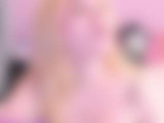 Live cam show with FluffyMonica - Oil on Camsoda