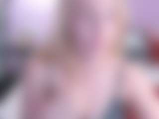 FluffyMonica's Live Sex Cam Show