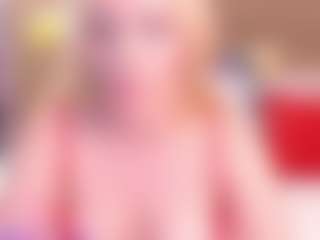 Live cam show with FluffyMonica - Blue Eyes on livesuperchat.net