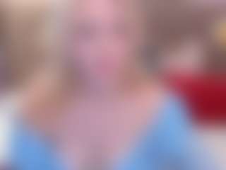 FluffyMonica's Live Sex Cam Show