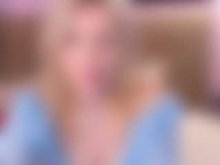Live cam show with FluffyMonica - Blue Eyes on StripNow