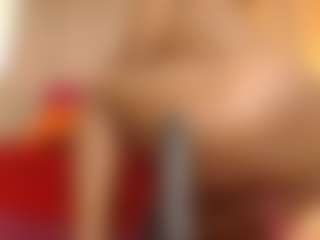 linasex1y's Live Sex Cam Show