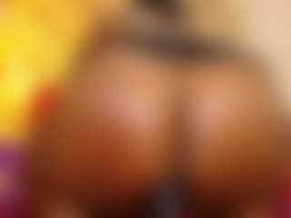 linasex1y's Live Sex Cam Show