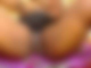 linasex1y's Live Sex Cam Show