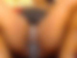 linasex1y's Live Sex Cam Show