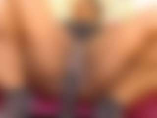 linasex1y's Live Sex Cam Show