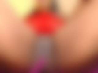 linasex1y's Live Sex Cam Show