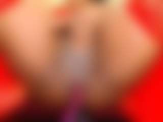 Live cam show with linasex1y - Blonde Hair on livesuperchat.net