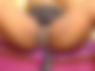 linasex1y's Live Sex Cam Show